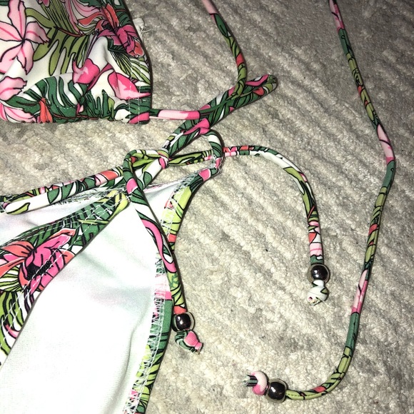 Tropical print bikini - Picture 5 of 7